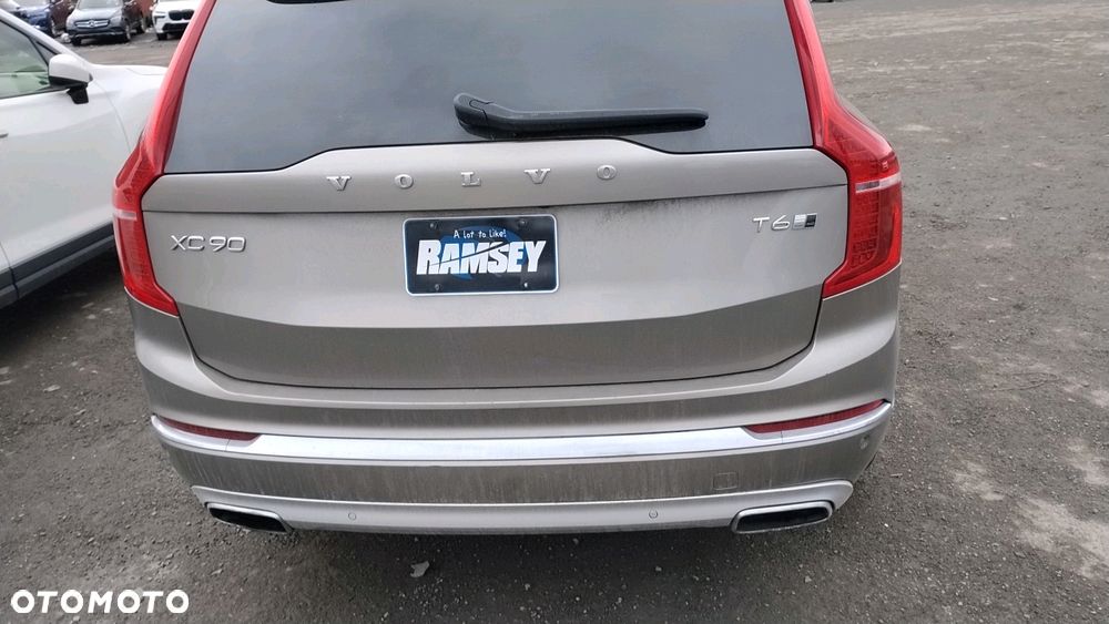 Volvo XC 90 T6 AWD Geartronic Inscription - 35