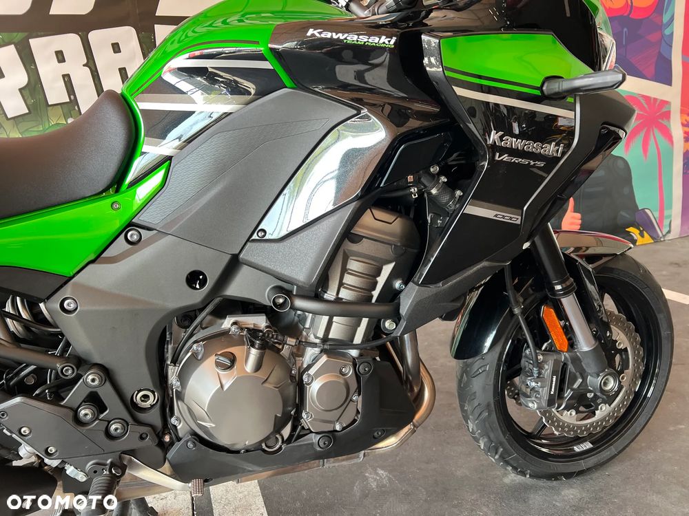 Kawasaki Versys 1000 - 9