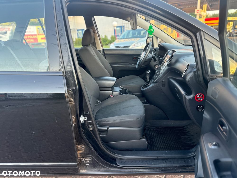 Kia Carens 2.0 CRDi Freedom - 15