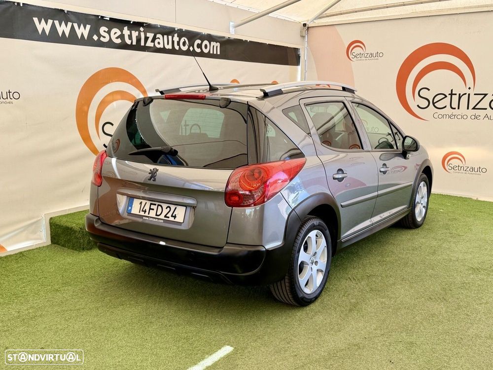 Peugeot 207 SW 1.6 HDi Outdoor - 7
