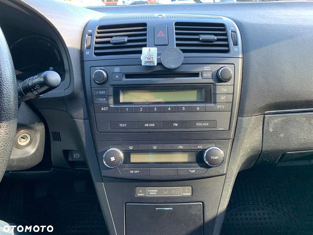 Toyota Avensis 2.0 D-4D Luna - 10