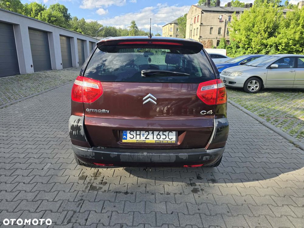 Citroën C4 Picasso 1.8i Impress - 4