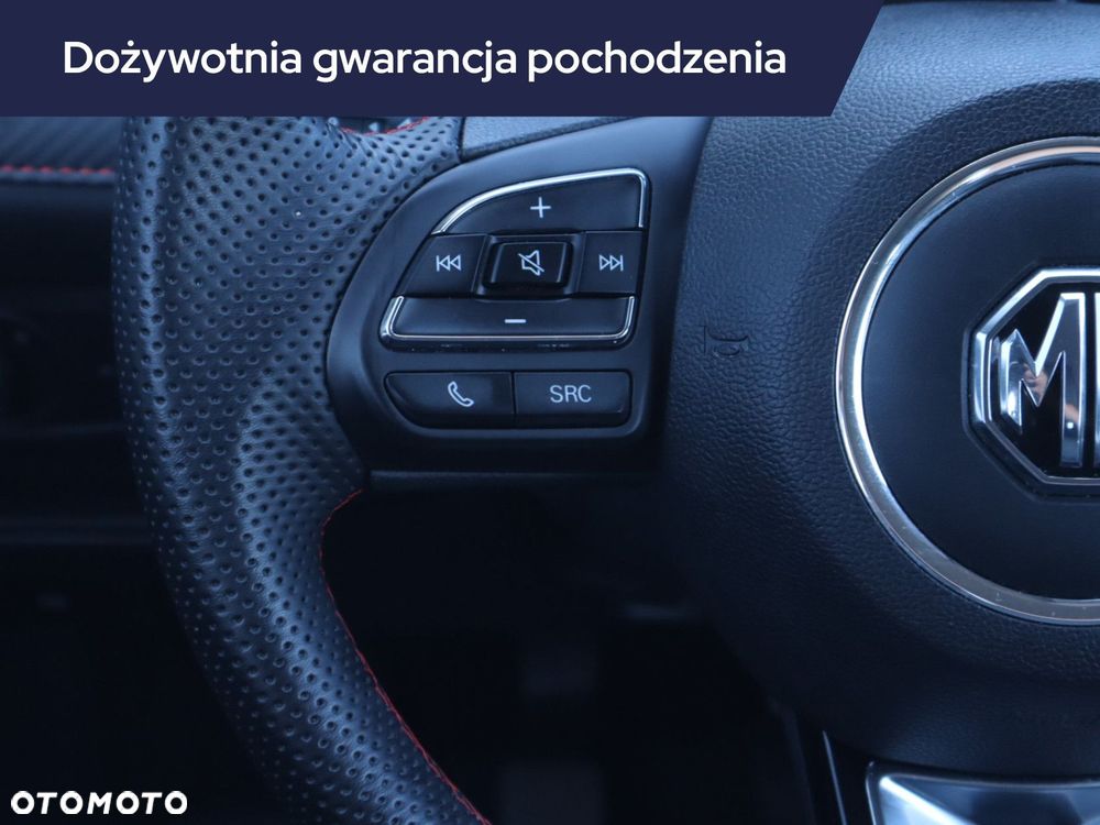 MG ZS - 21
