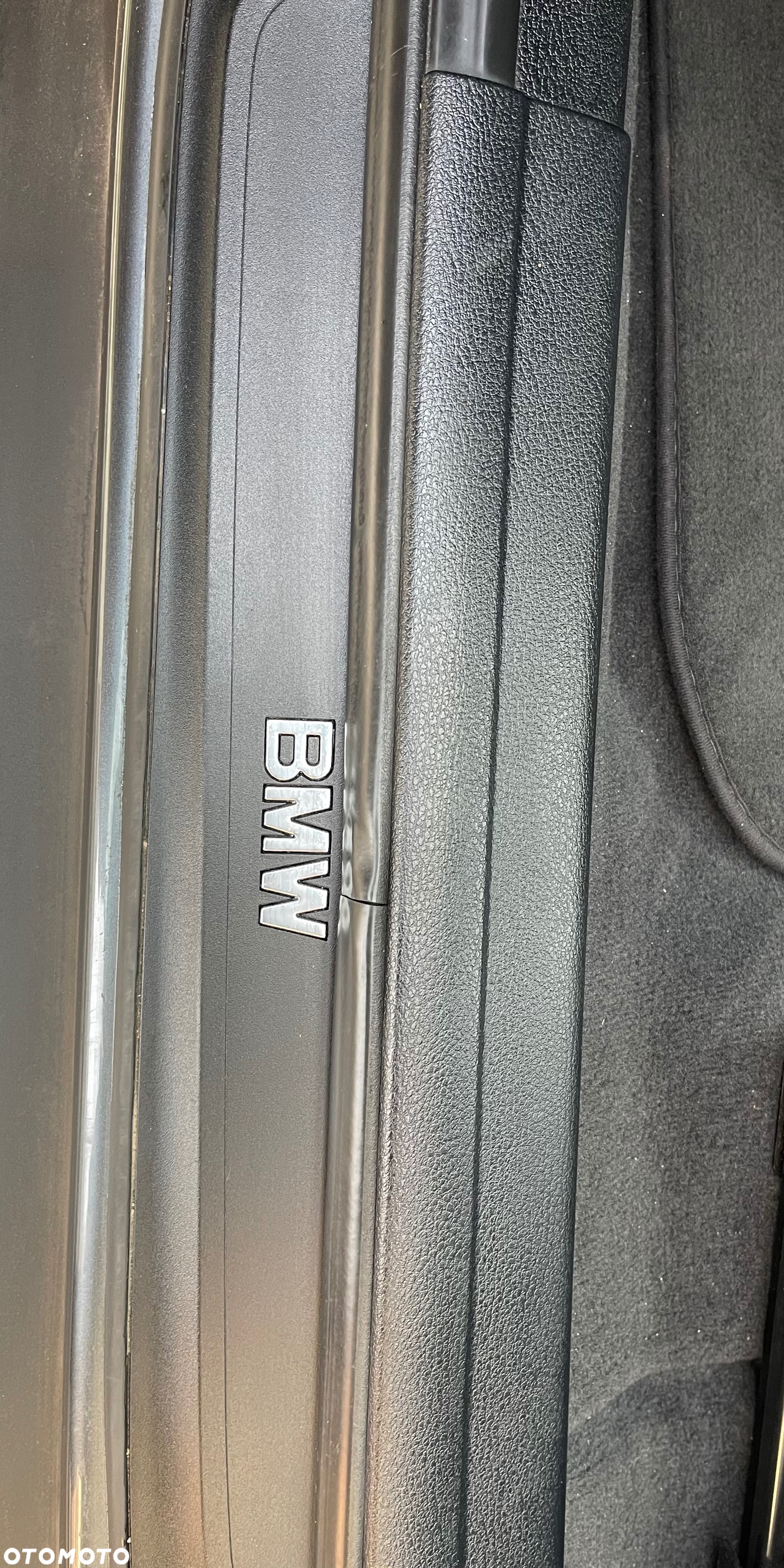 BMW X1 xDrive20i Sport Line - 9