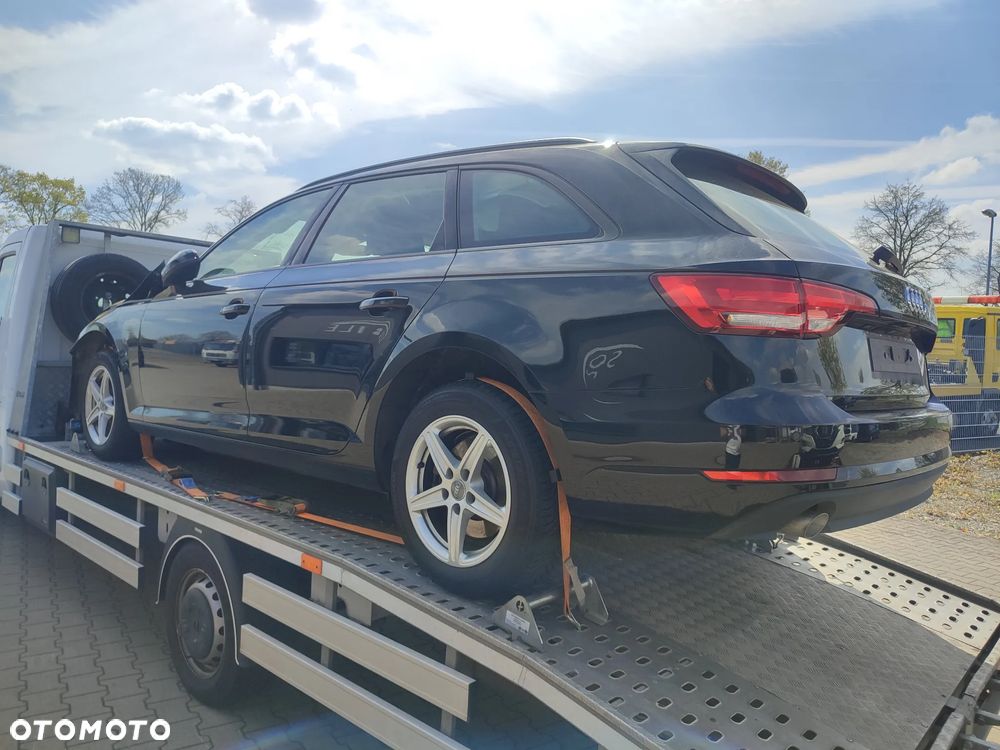 Audi A4 Avant 2.0 TDI DPF Attraction - 32