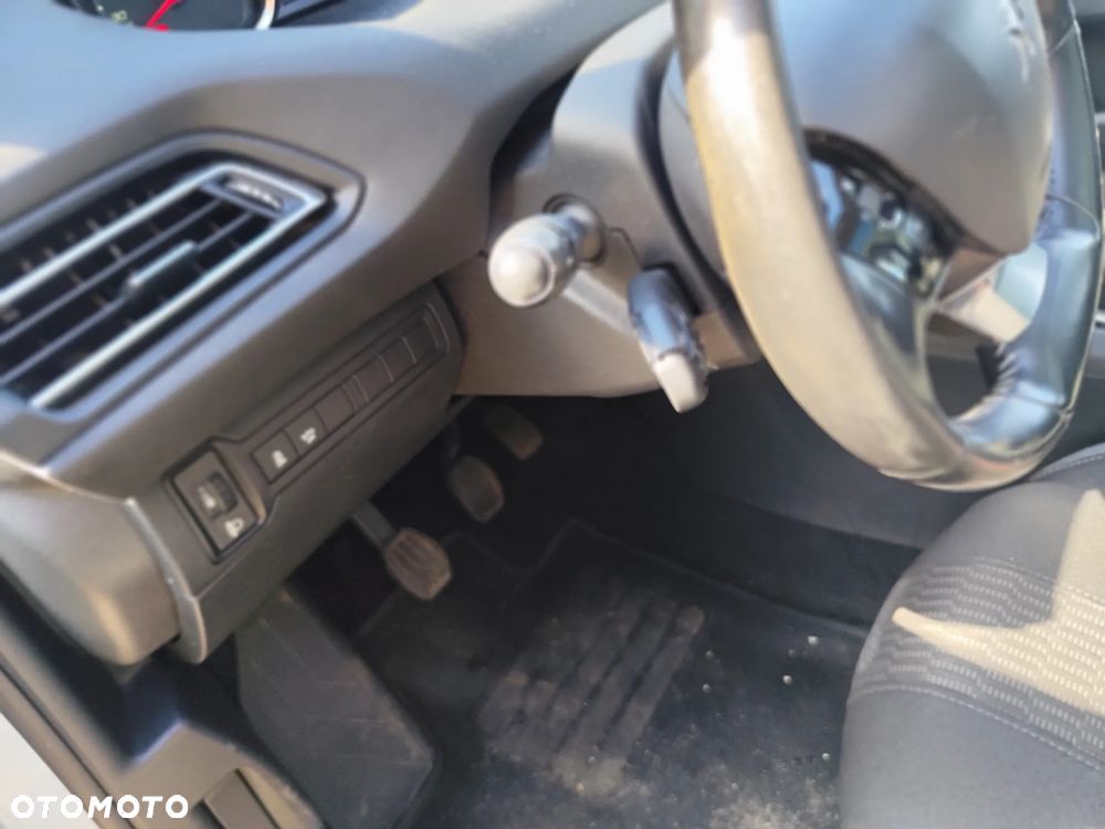Peugeot 308 PureTech 130 Stop & Start Active - 11