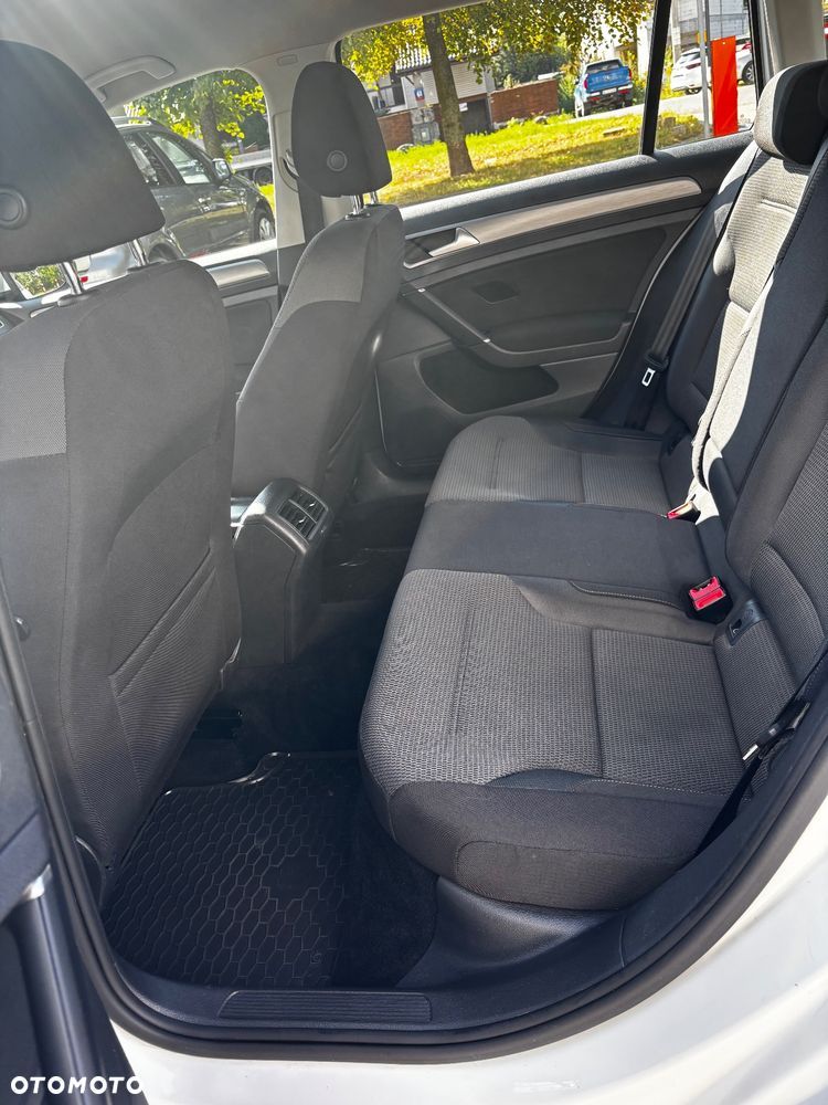 Volkswagen Golf VII 1.4 TSI BMT Comfortline - 11