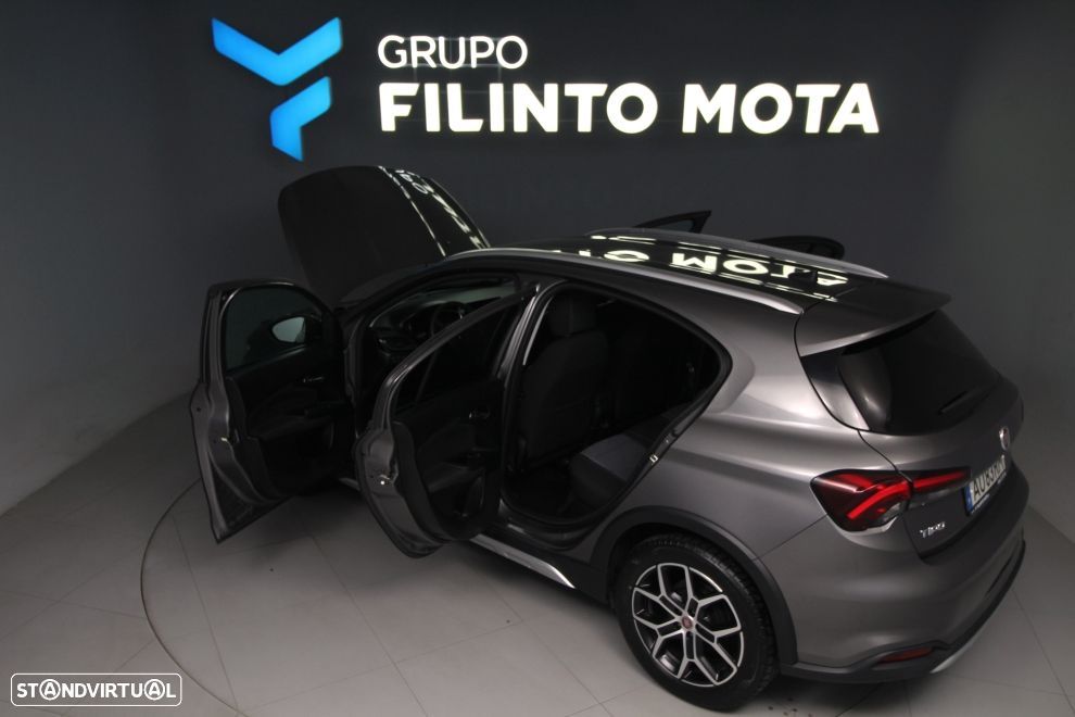 Fiat Tipo Cross 1.3 Multijet - 12