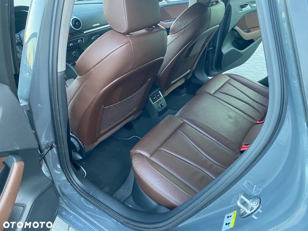 Audi A3 Sportback 1.6 TDI ultra Attraction - 8