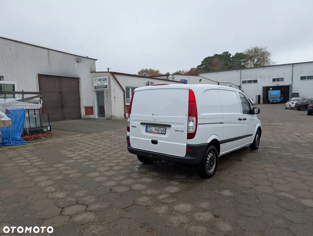 Mercedes-Benz Vito - 4