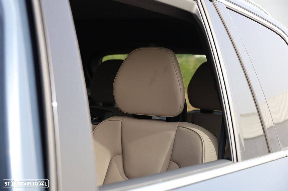 Volvo XC 90 2.0 T8 PHEV Plus Bright AWD - 16