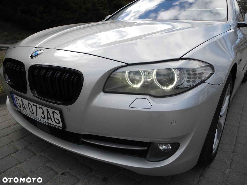 BMW Seria 5 535d xDrive Sport-Aut - 3