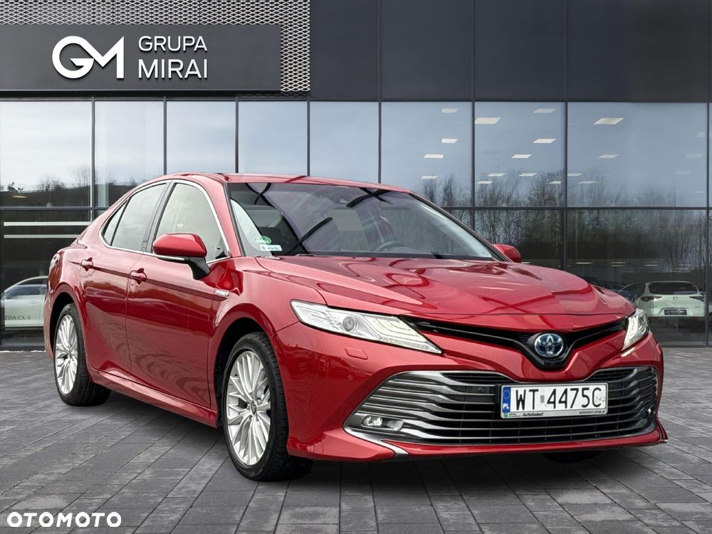 Toyota Camry - 7