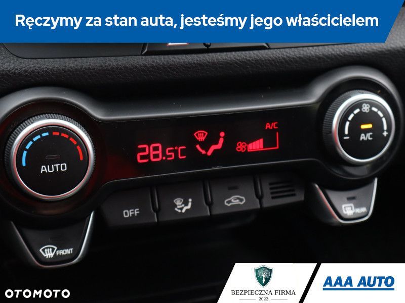 Kia Stonic - 17
