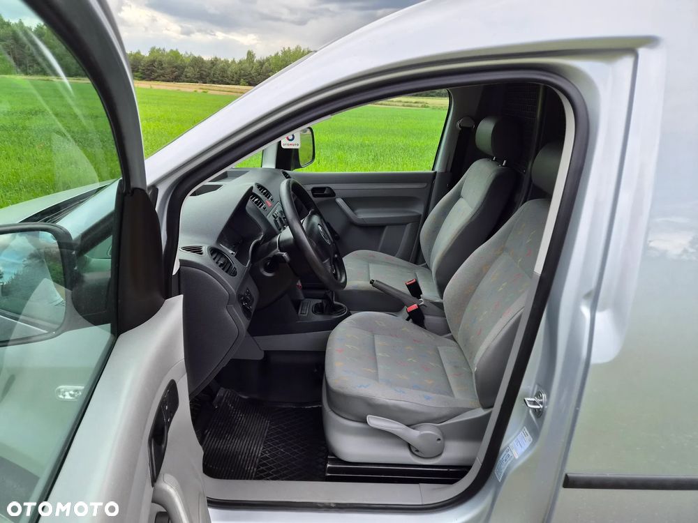 Volkswagen CADDY - 10