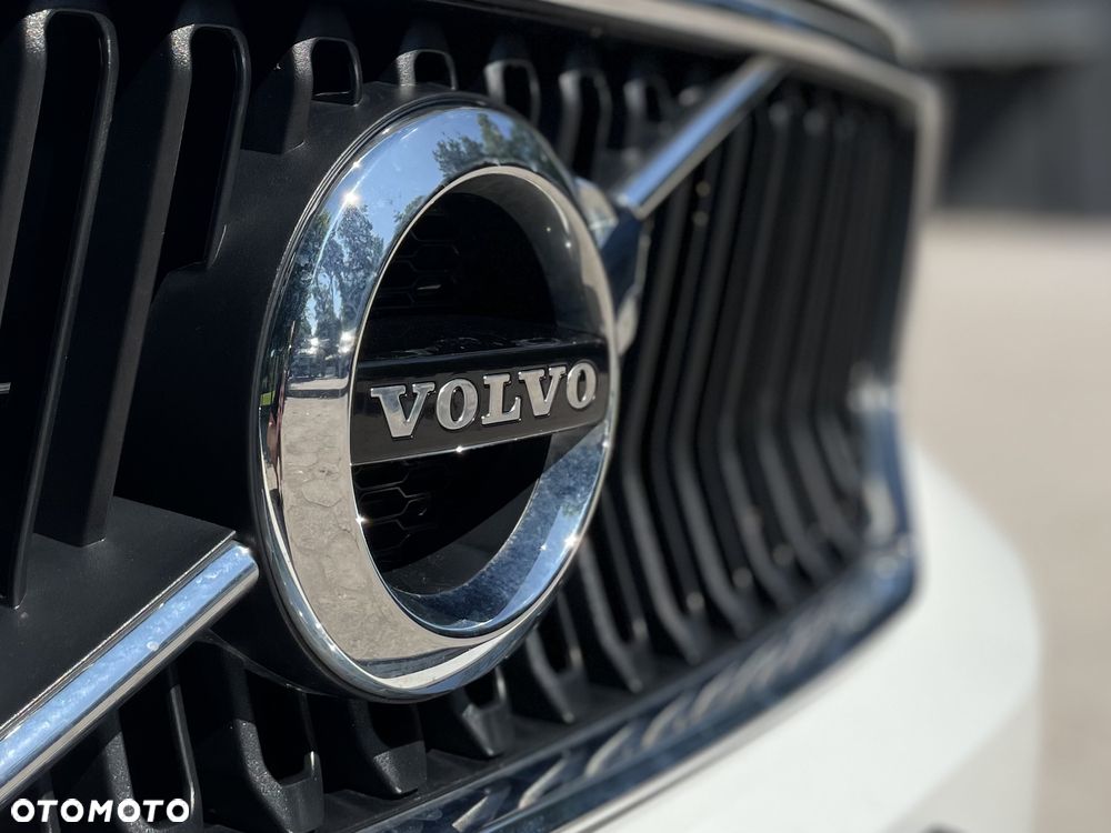 Volvo XC 40 D4 AWD Momentum Pro - 5