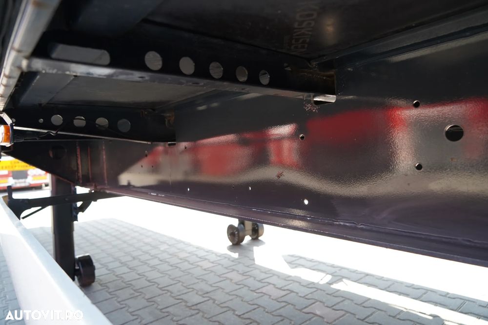 Wielton CORTINĂ WIELTON / MEGA / SISTEM BDE - STALPINI CULISANTI / AXE SAF / LOW DECK - 30