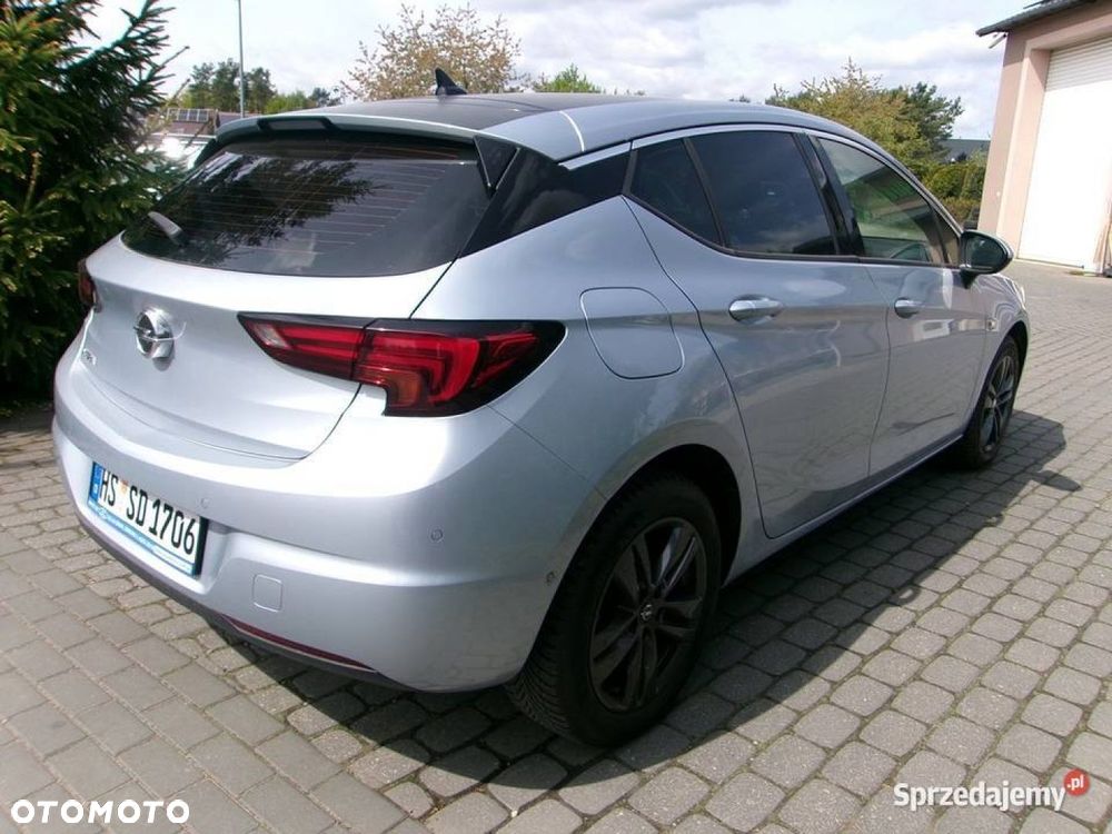 Opel Astra - 4