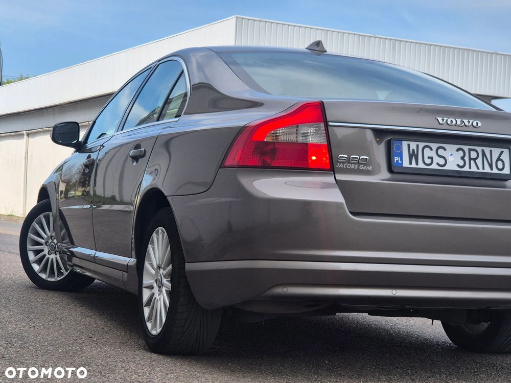 Volvo S80 2.4D Momentum - 13