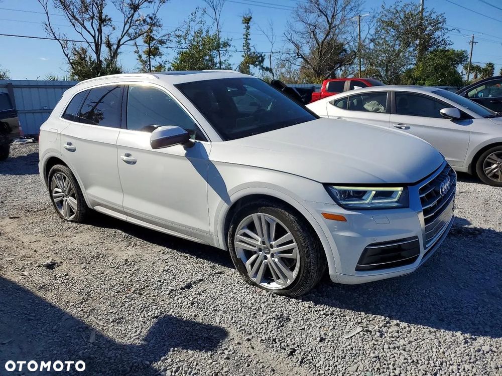 Audi Q5 2.0 TFSI Quattro S tronic design - 2