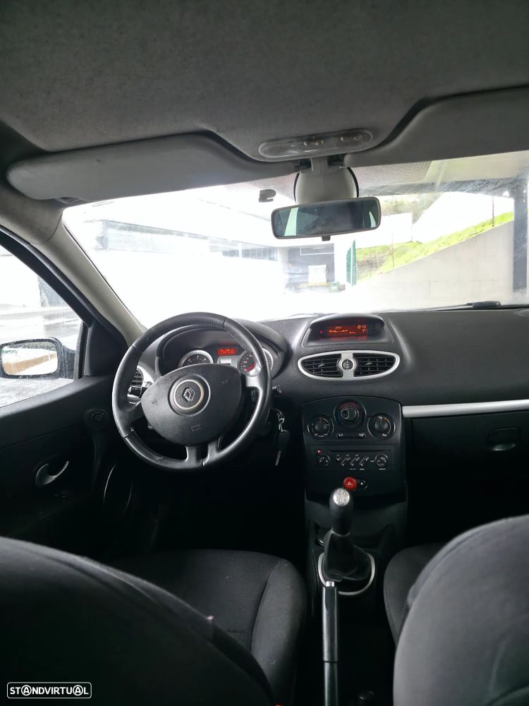 Renault Clio Break 1.5 dCi Dynamique - 9