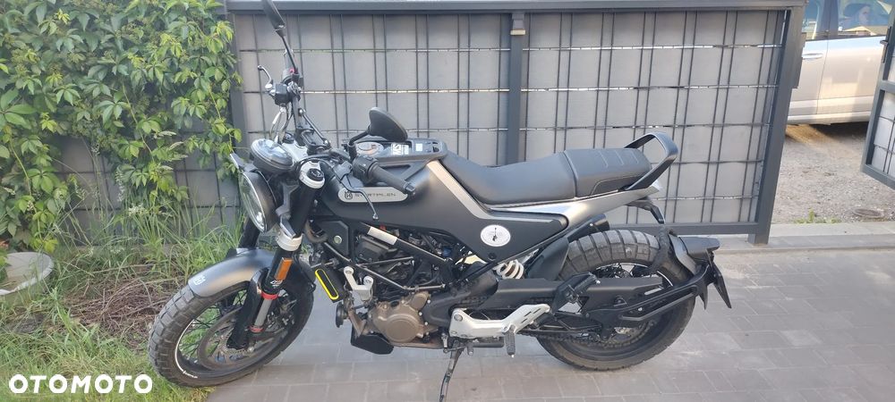 Husqvarna Svartpilen - 1