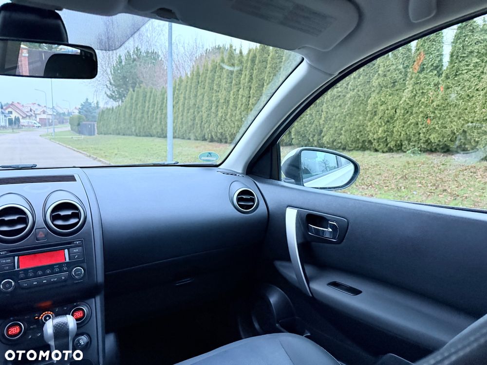 Nissan Qashqai - 22