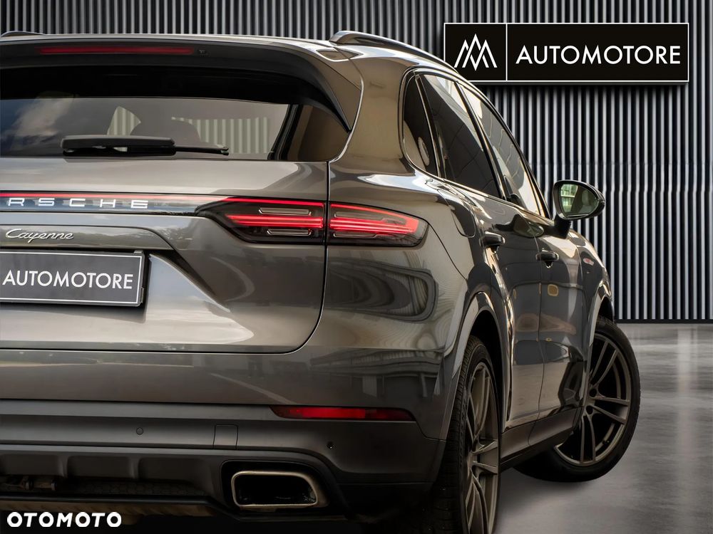 Porsche Cayenne Standard - 10