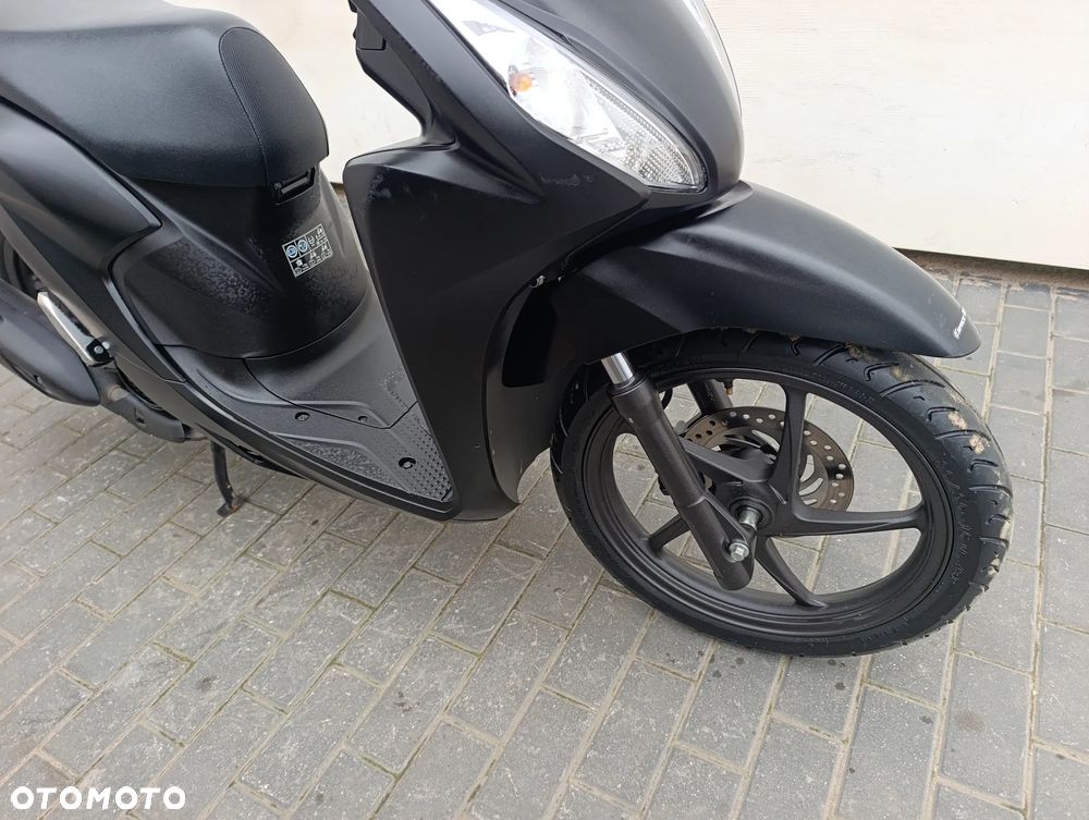 Honda Vision - 25