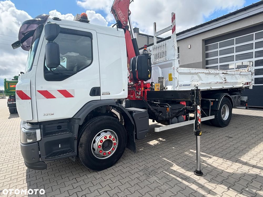 Renault PREMIUM LANDER 4x2 320 KM z HDS FASSI F130 z 5i6 funkcją z sterowaniem radiowym, wywrotka z hydroburtą na 2 siłowniki , resorowe zawieszenie , 3 osobowy, do wiertnicy , brukarstwo , budowa dróg itd - 19
