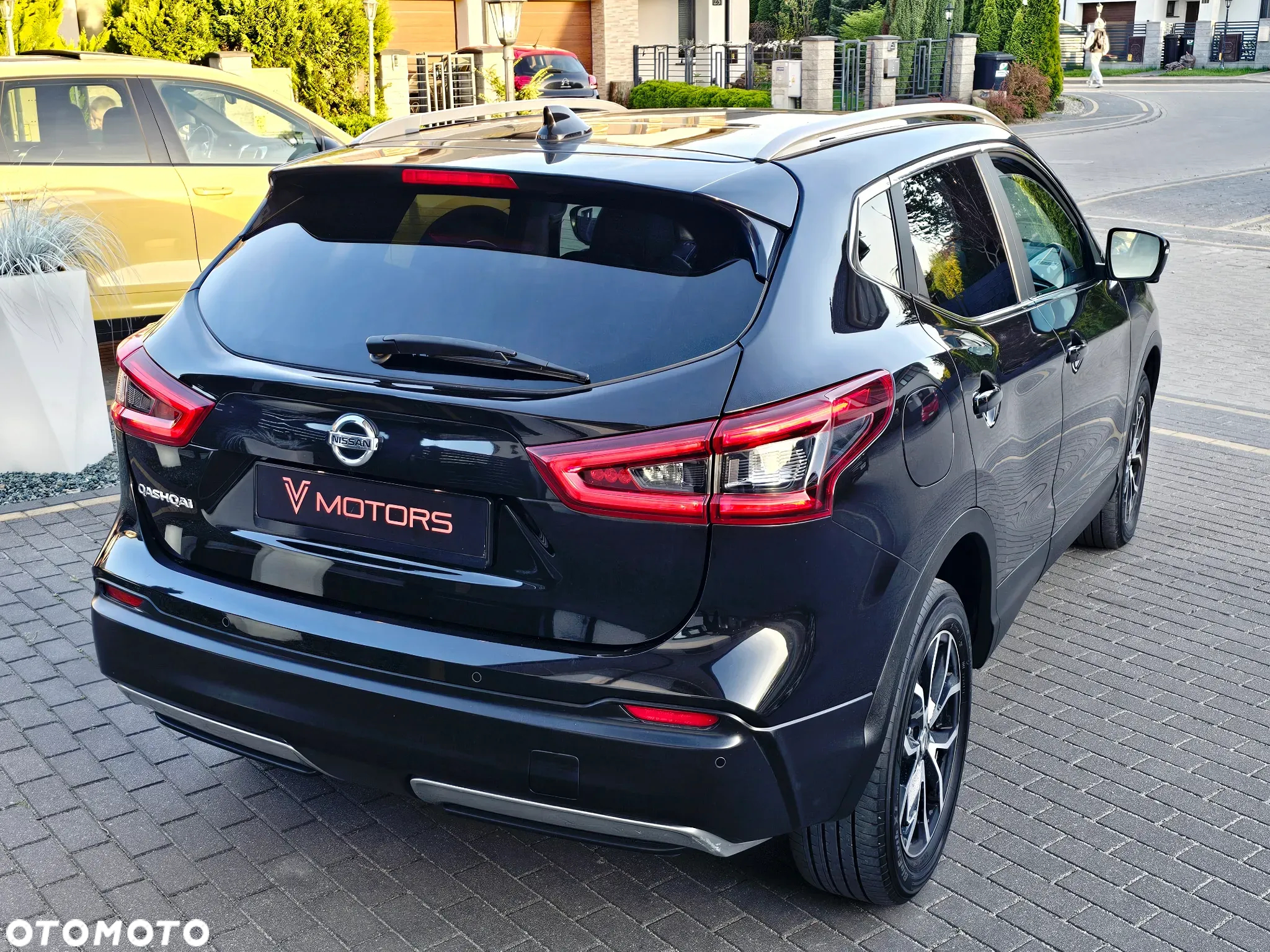 Nissan Qashqai 1.7 dCi TEKNA+ - 2