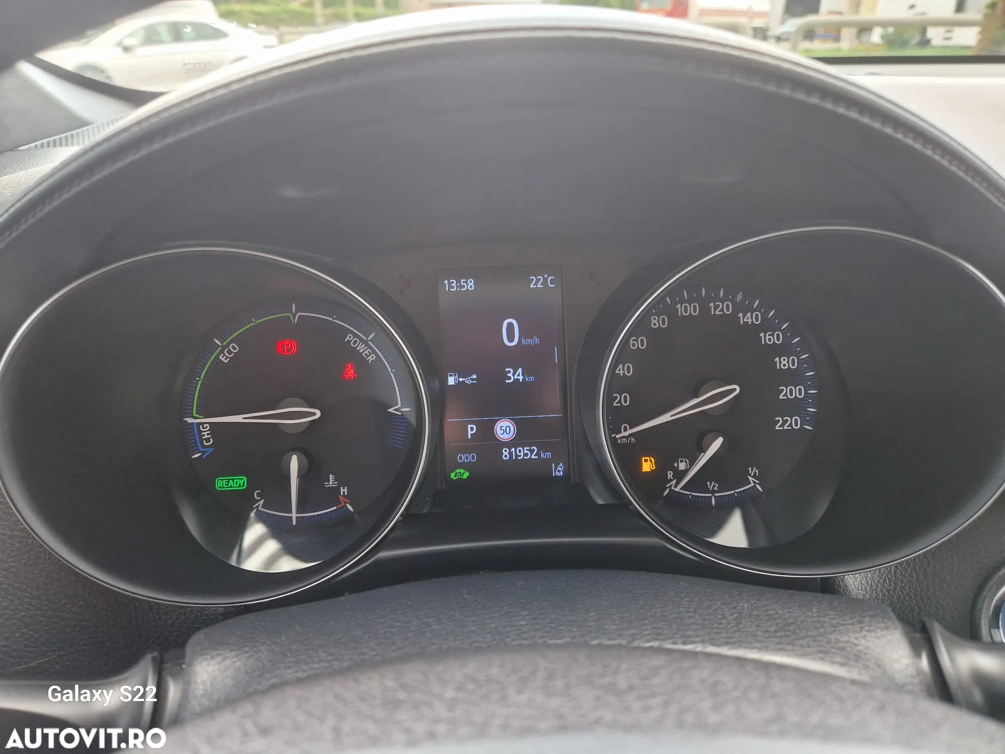 Toyota C-HR 1.8 HSD 4x2 CVT C-enter - 12