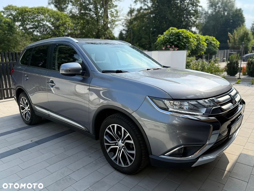 Mitsubishi Outlander 2.0 2WD CVT Diamant Edition - 2