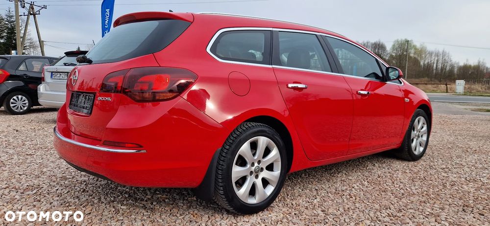 Opel Astra 1.4 Turbo Innovation - 13