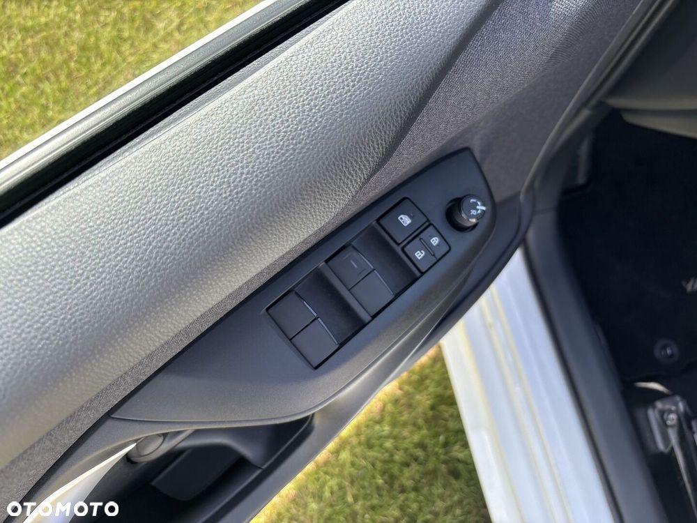 Toyota Yaris 1.5 Comfort - 10