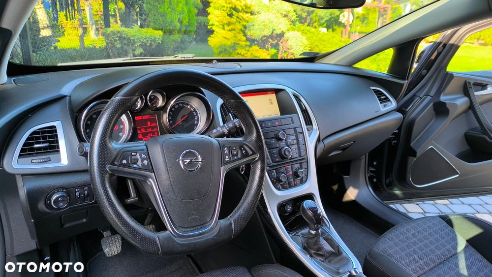 Opel Astra 1.4 Turbo - 13