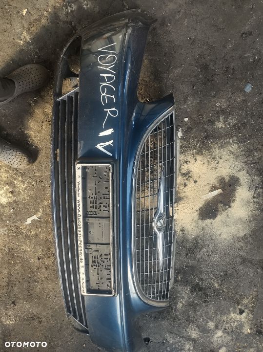 Chrysler voyager IV zderzak przód atrapa - 1