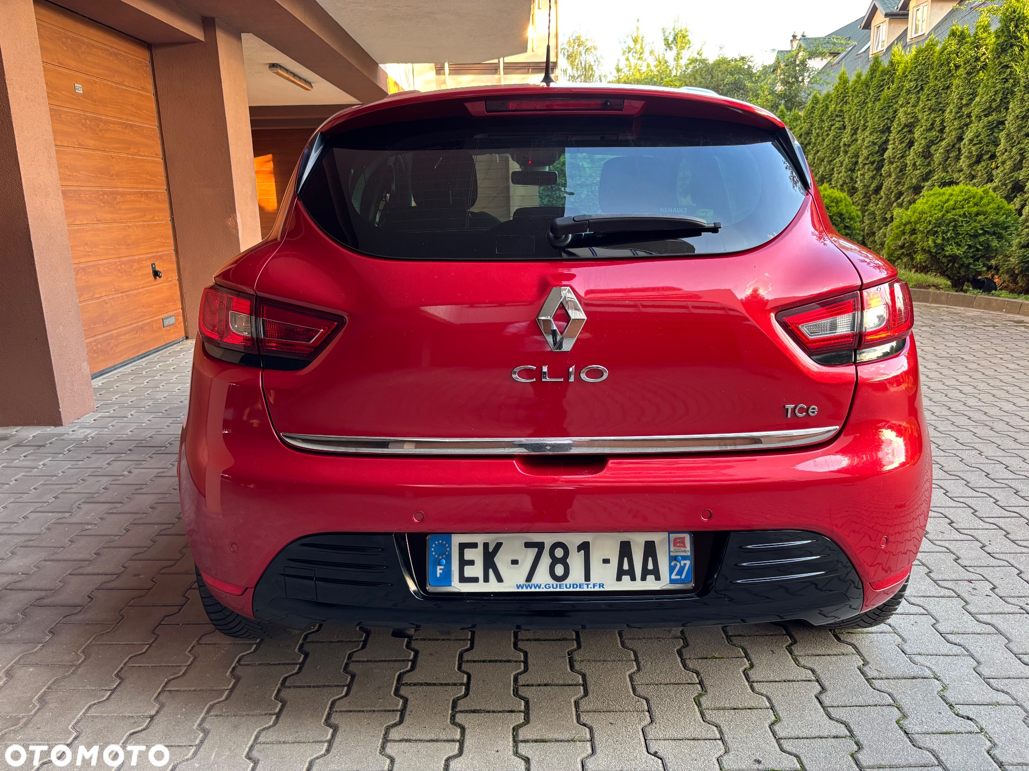 Renault Clio TCe 90 BUSINESS EDITION - 21