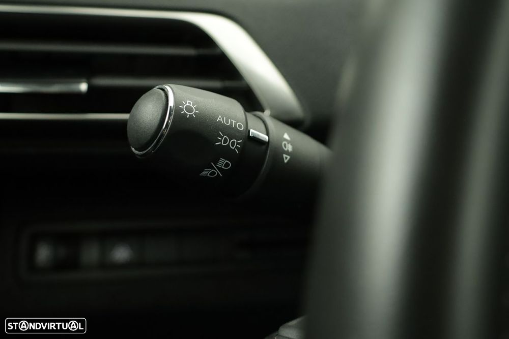 Peugeot 3008 1.2 Hybrid Allure Pack e-DCS6 - 16