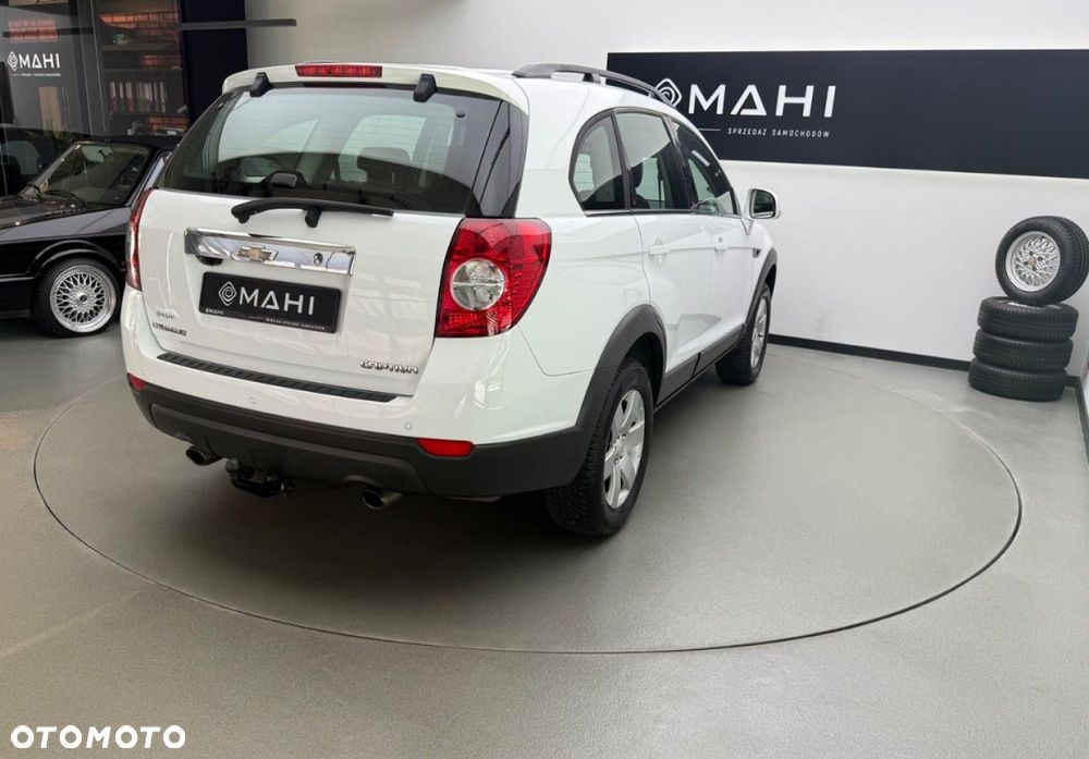 Chevrolet Captiva 2.4 LT - 11
