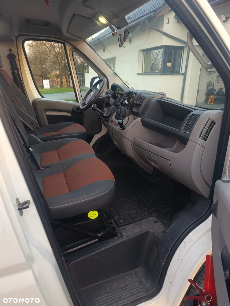 Fiat Ducato L1H1 teilverglast - 7