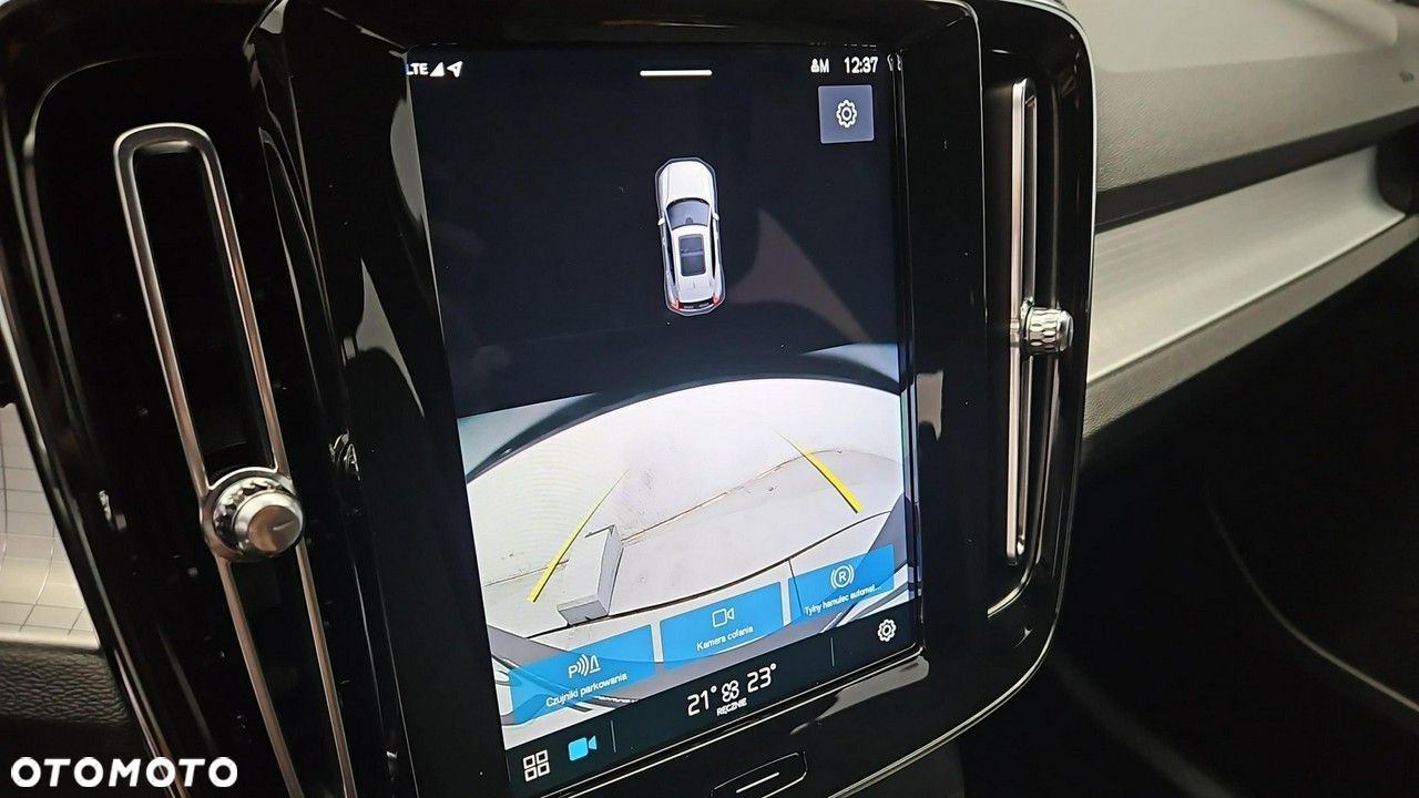 Volvo XC 40 B3 Core - 21
