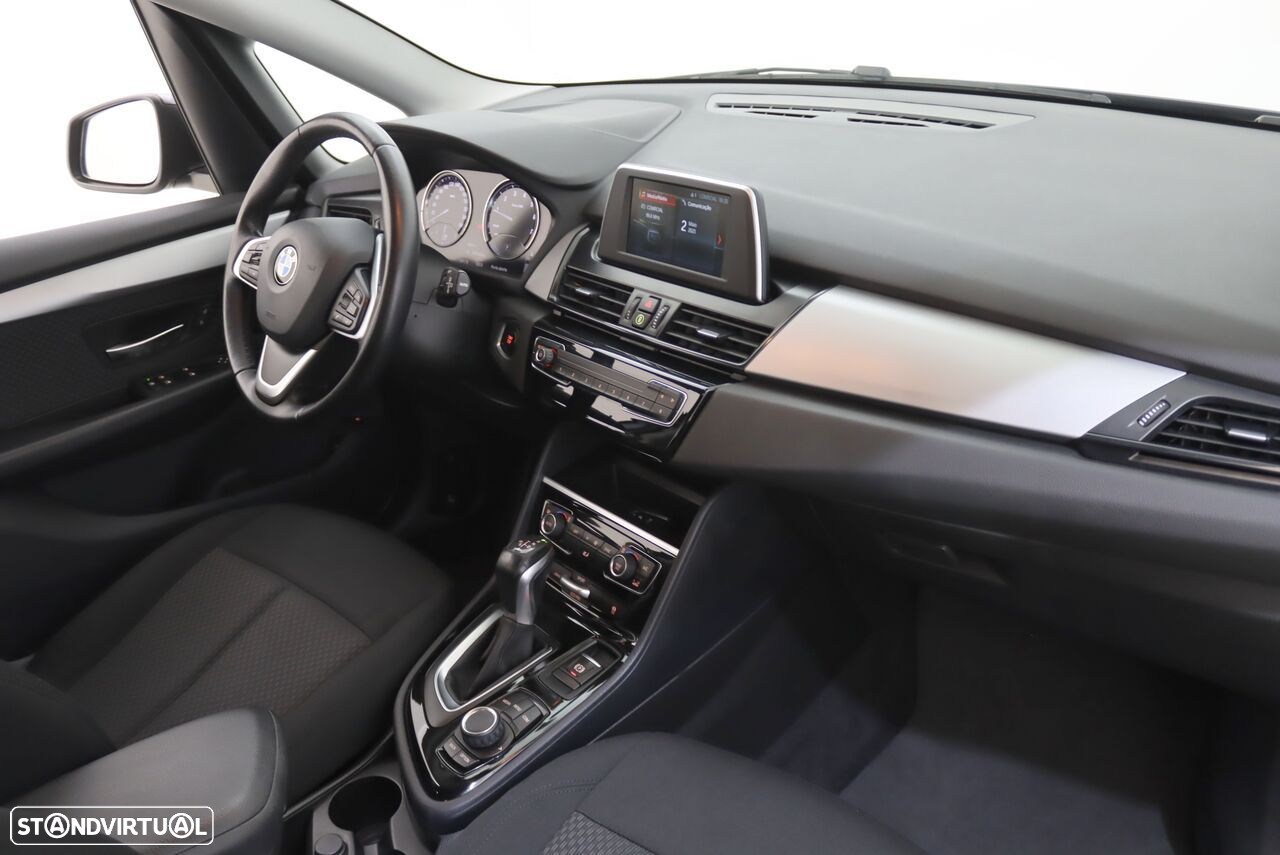 BMW 225xe Active Tourer - 5