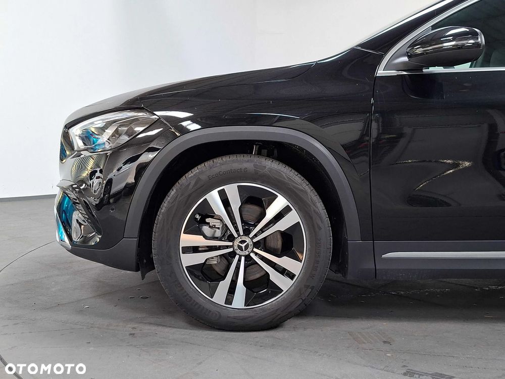 Mercedes-Benz GLA 180 mHEV 7G-DCT - 7