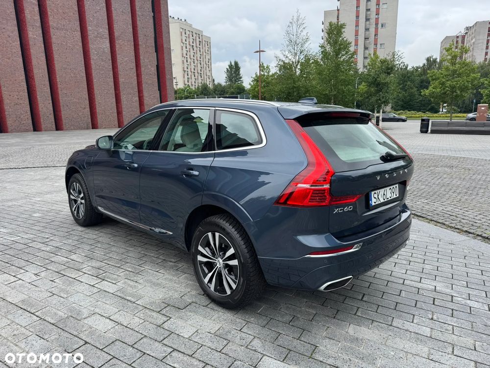 Volvo XC 60 T6 Plug-In Hybrid AWD Inscription - 17