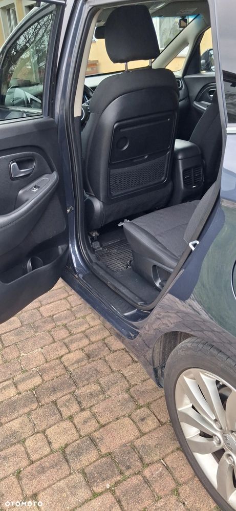 Kia Carens 1.6 GDI Business Line EU6 - 14