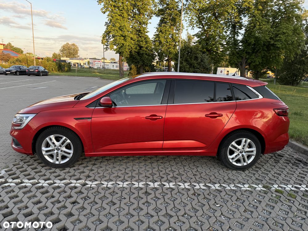 Renault Megane 1.6 SCe Zen - 9
