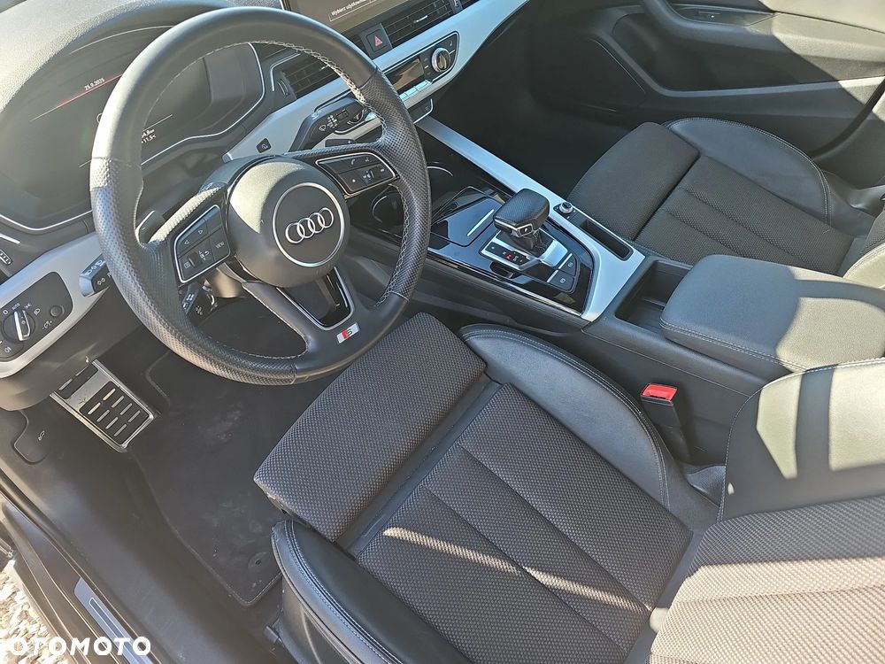 Audi A4 Limousine - 10