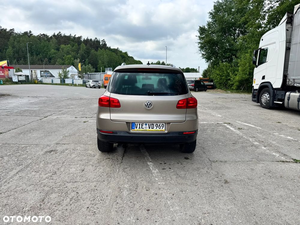 Volkswagen Tiguan - 6