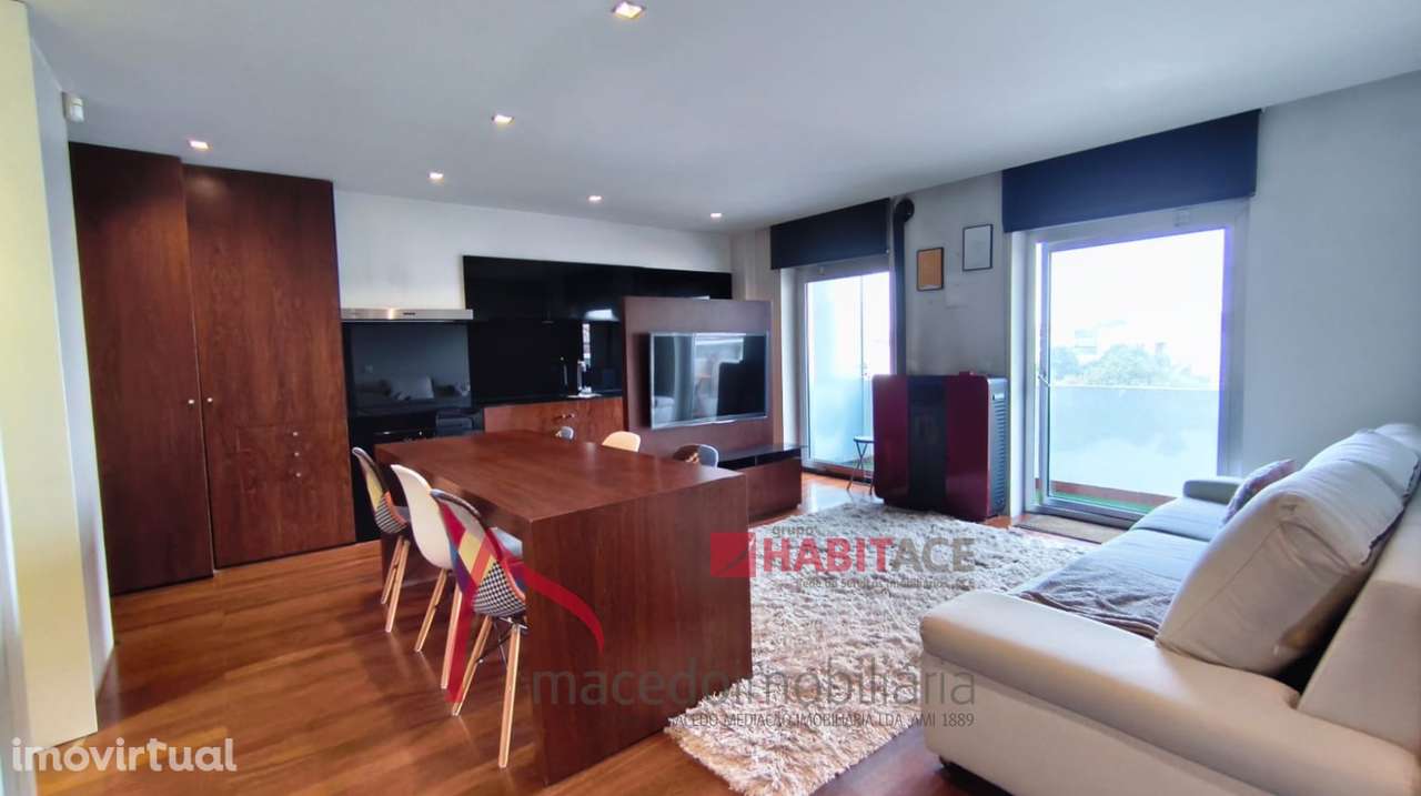 Apartamento T2 Triplex  Póvoa de Varzim - Grande imagem: 4/28